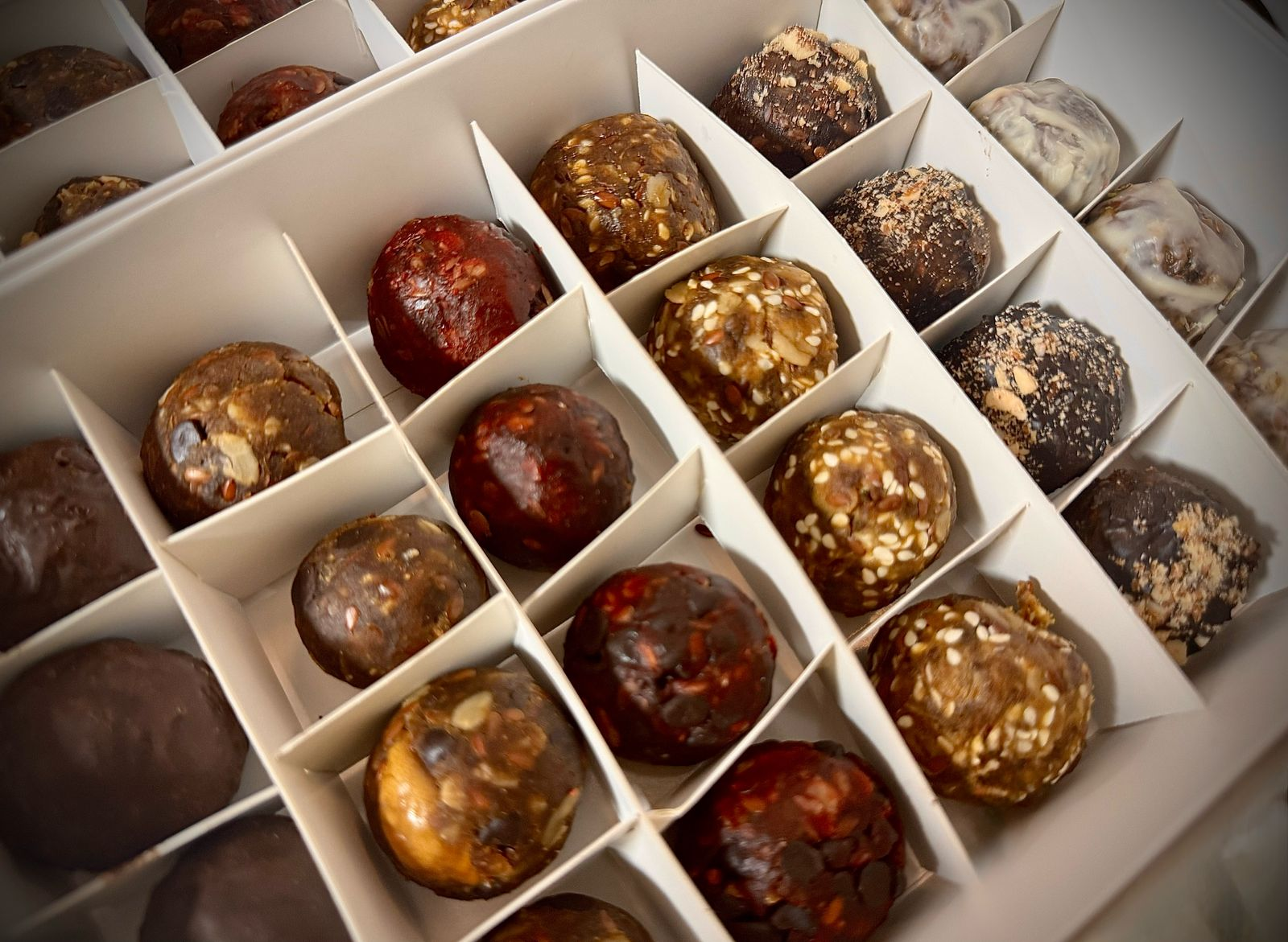 ENERGY BALLS BOX